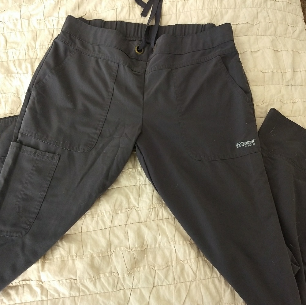 Grey's Anatomy scrub set